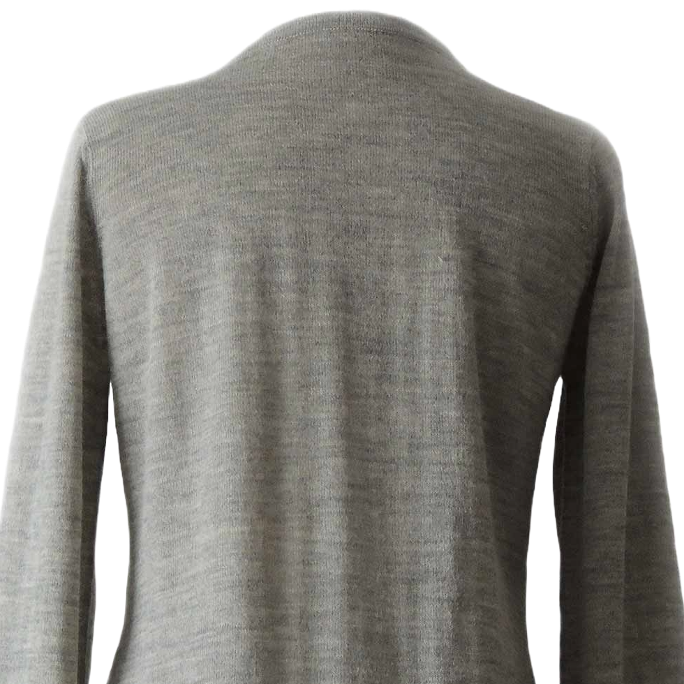 Women's cardigan baby alpaca 100%, with 14 buttons closure. Made in Peru by PFL knitwear Women's cardigan baby alpaca 100%, with 14 buttons closure. Made in Peru by PFL knitwear