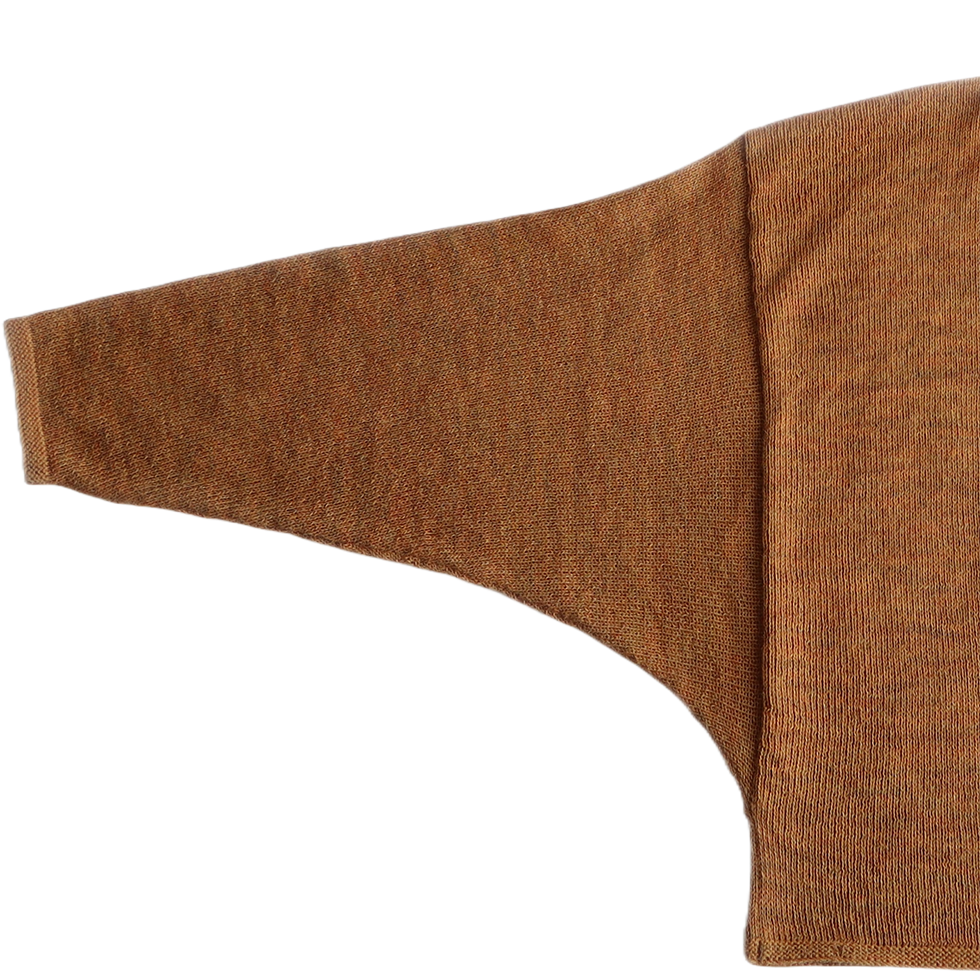 Women's cardigan baby alpaca 100%, with bat sleeves and tie closure. Made in Peru by PFL knitwear Women's cardigan baby alpaca 100%, with bat sleeves and tie closure. Made in Peru by PFL knitwear
