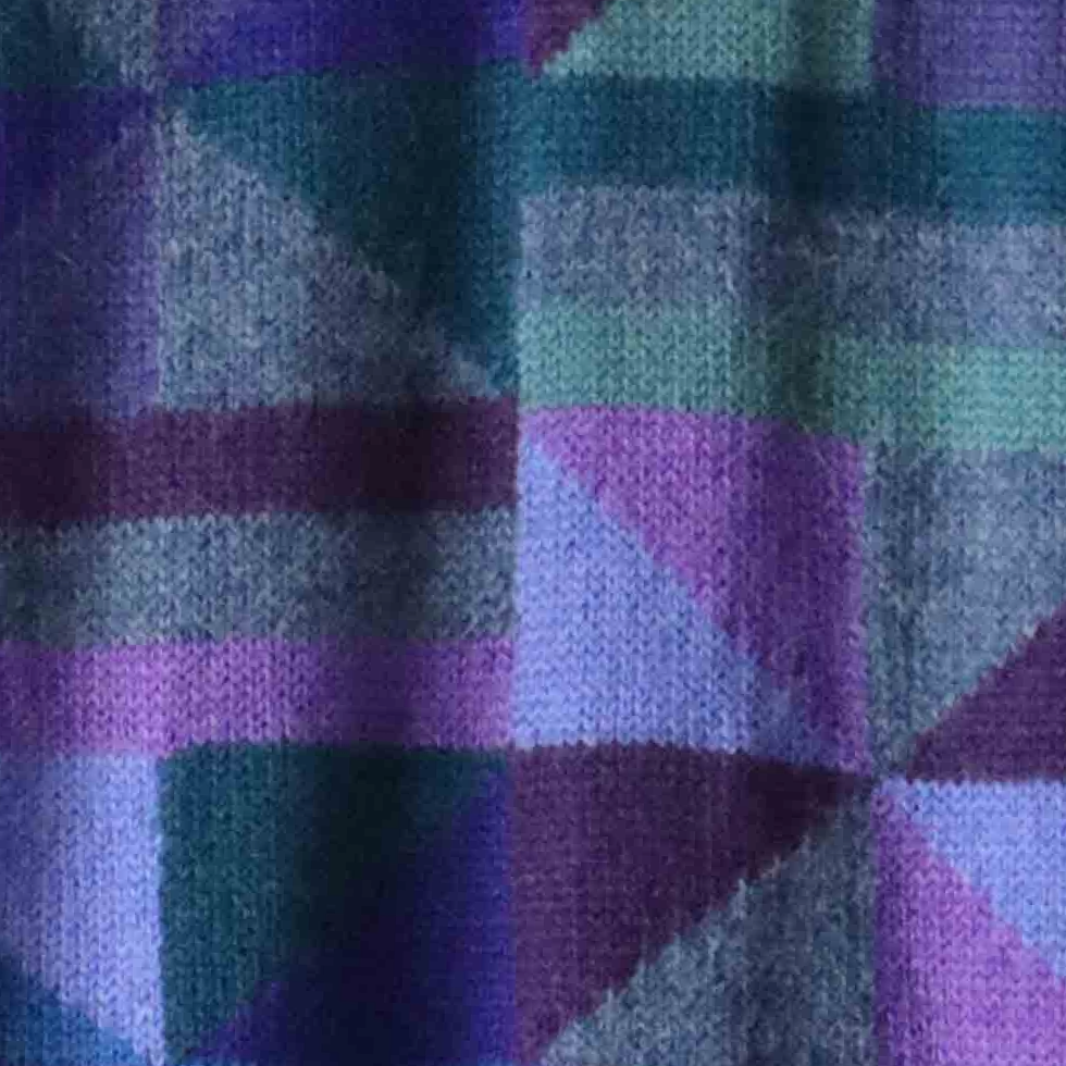 Women's wrap cardigan alpaca with 3 / 4 sleeves, graphic pattern. made in Peru by PFL knitwear Women's wrap cardigan alpaca with 3 / 4 sleeves, graphic pattern. made in Peru by PFL knitwear