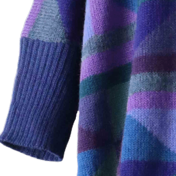 Women's wrap cardigan alpaca with 3 / 4 sleeves, graphic pattern. made in Peru by PFL knitwear
