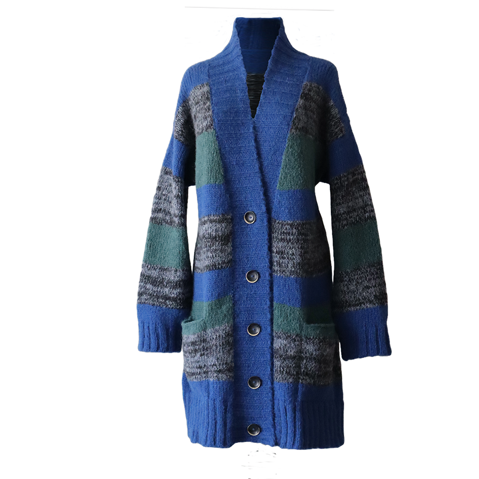 Women's cardigan made from a soft brushed alpaca blend yarn. Made in Peru by PFL knitwear Women's cardigan made from a soft brushed alpaca blend yarn. Made in Peru by PFL knitwear