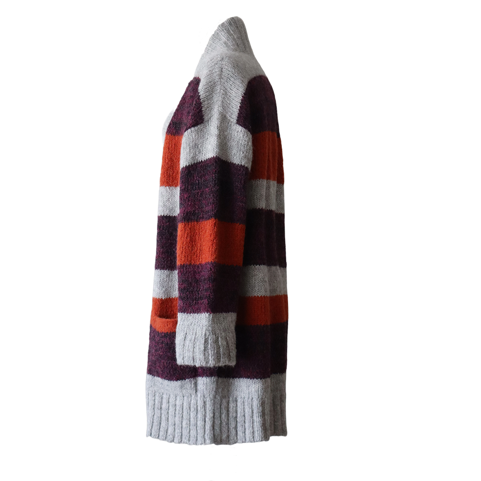 Women's cardigan made from a soft brushed alpaca blend yarn. Made in Peru by PFL knitwear Women's cardigan made from a soft brushed alpaca blend yarn. Made in Peru by PFL knitwear