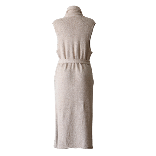 Women's long sleeveless cardigan felted, color oatmeal, natural yarns. Made in Peru by PFL knitwear