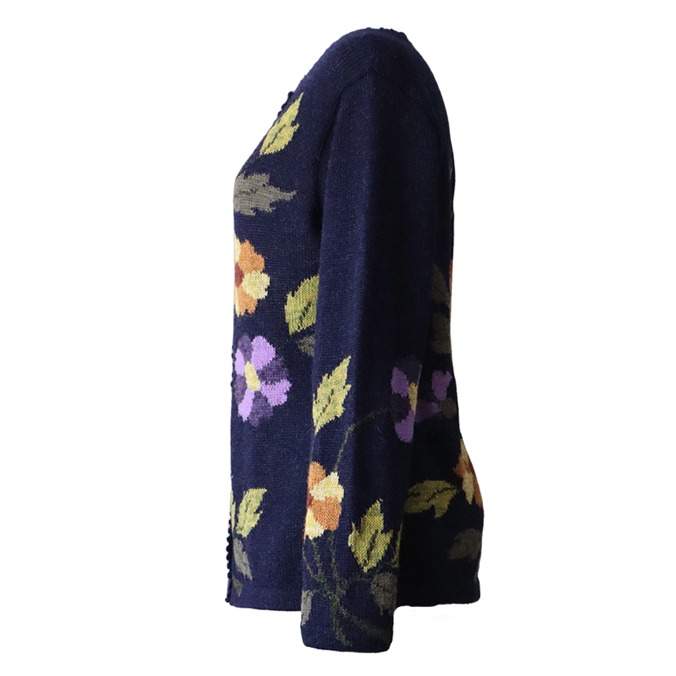 Women's cardigan alpaca intarsia knitted flower pattern. Made in Peru by PFL knitwear Women's cardigan alpaca intarsia knitted flower pattern. Made in Peru by PFL knitwear