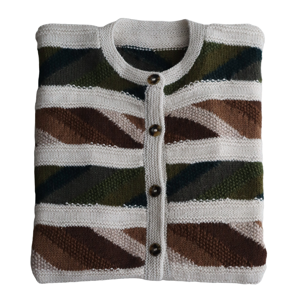 Women's alpaca cardigan Hand-Knitted Intarsia oversized with striped pattern. Made in Peru by PFL knitwear Women's alpaca cardigan Hand-Knitted Intarsia oversized with striped pattern. Made in Peru by PFL knitwear