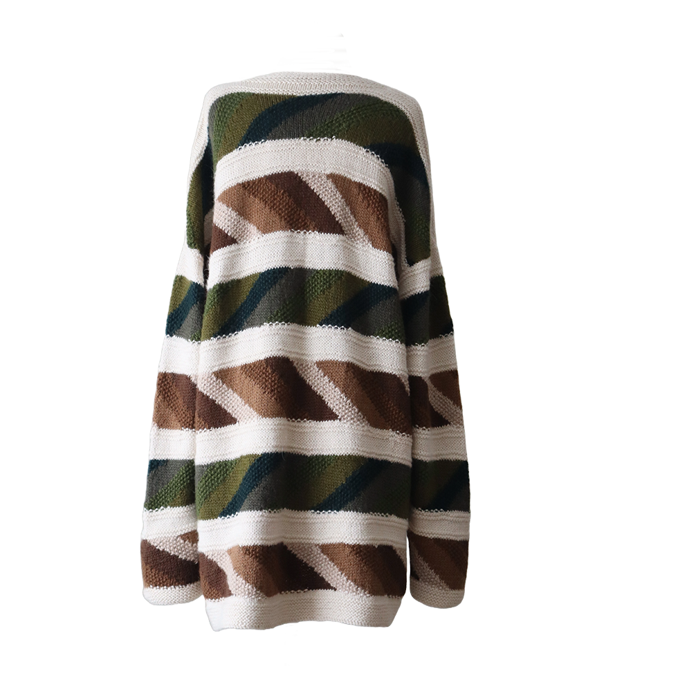 Women's alpaca cardigan Hand-Knitted Intarsia oversized with striped pattern. Made in Peru by PFL knitwear Women's alpaca cardigan Hand-Knitted Intarsia oversized with striped pattern. Made in Peru by PFL knitwear