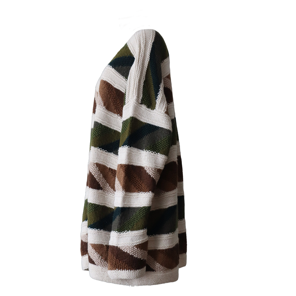 Women's alpaca cardigan Hand-Knitted Intarsia oversized with striped pattern. Made in Peru by PFL knitwear Women's alpaca cardigan Hand-Knitted Intarsia oversized with striped pattern. Made in Peru by PFL knitwear