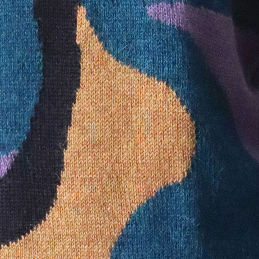 Women's sweater alpaca with intarsia knitted pattern on the front. Made in Peru .by PFL knitwear Women's sweater alpaca with intarsia knitted pattern on the front. Made in Peru .by PFL knitwear