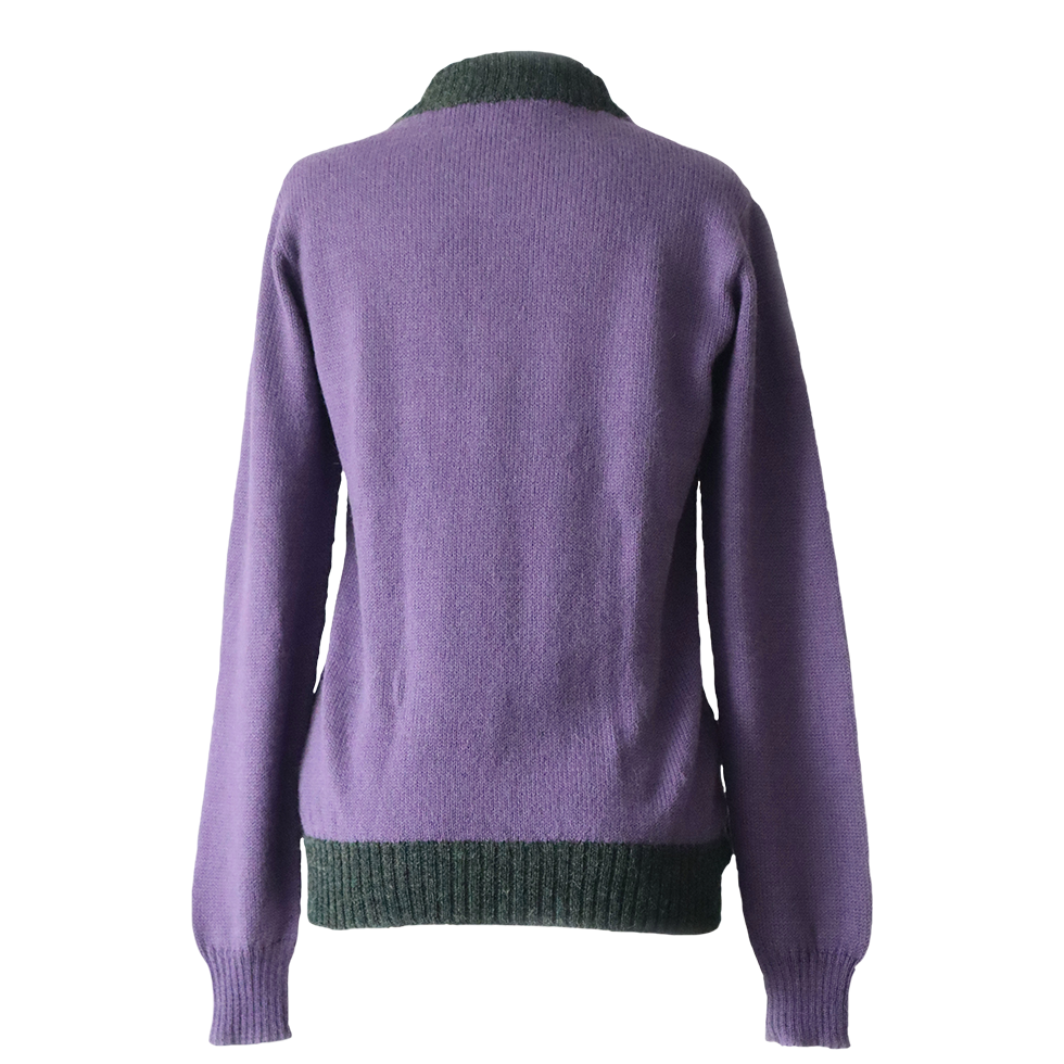Women's sweater alpaca with intarsia knitted pattern on the front. Made in Peru .by PFL knitwear Women's sweater alpaca with intarsia knitted pattern on the front. Made in Peru .by PFL knitwear