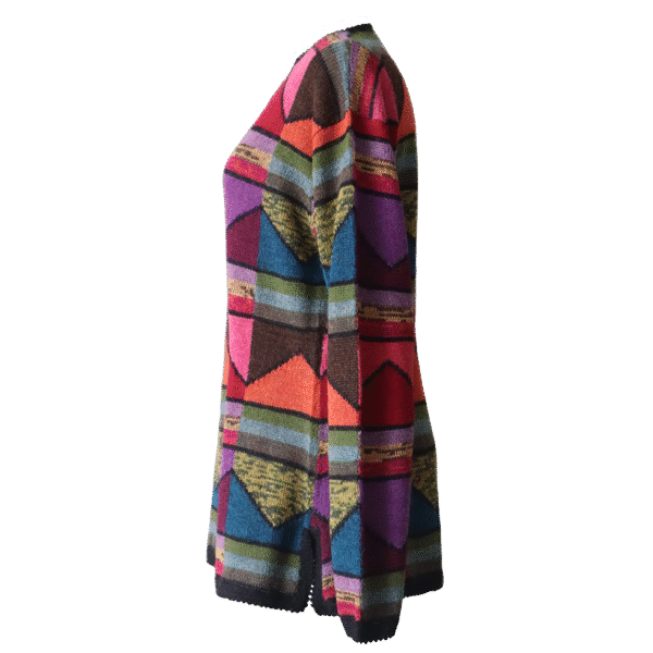 Women's Alpaca Sweater multicolor Intarsia knitted with Graphic Design. Made in Peru by PFL knitwear