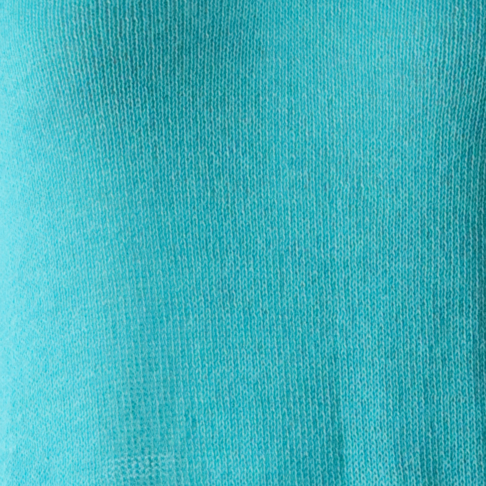 Women's sweater, with V-neck and contrasting stripes at the bottom edge. Made in Peru by PFL knitwear Women's sweater, with V-neck and contrasting stripes at the bottom edge. Made in Peru by PFL knitwear