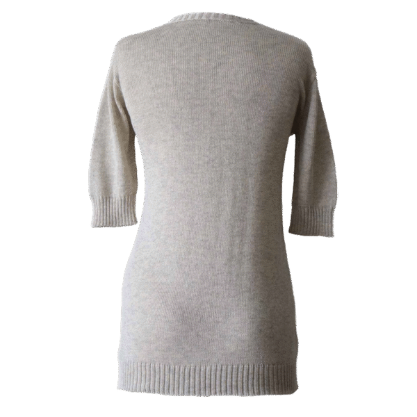 Women's alpaca sweater, with  V- neck and half long sleeves. Made in Peru by PFL knitwear