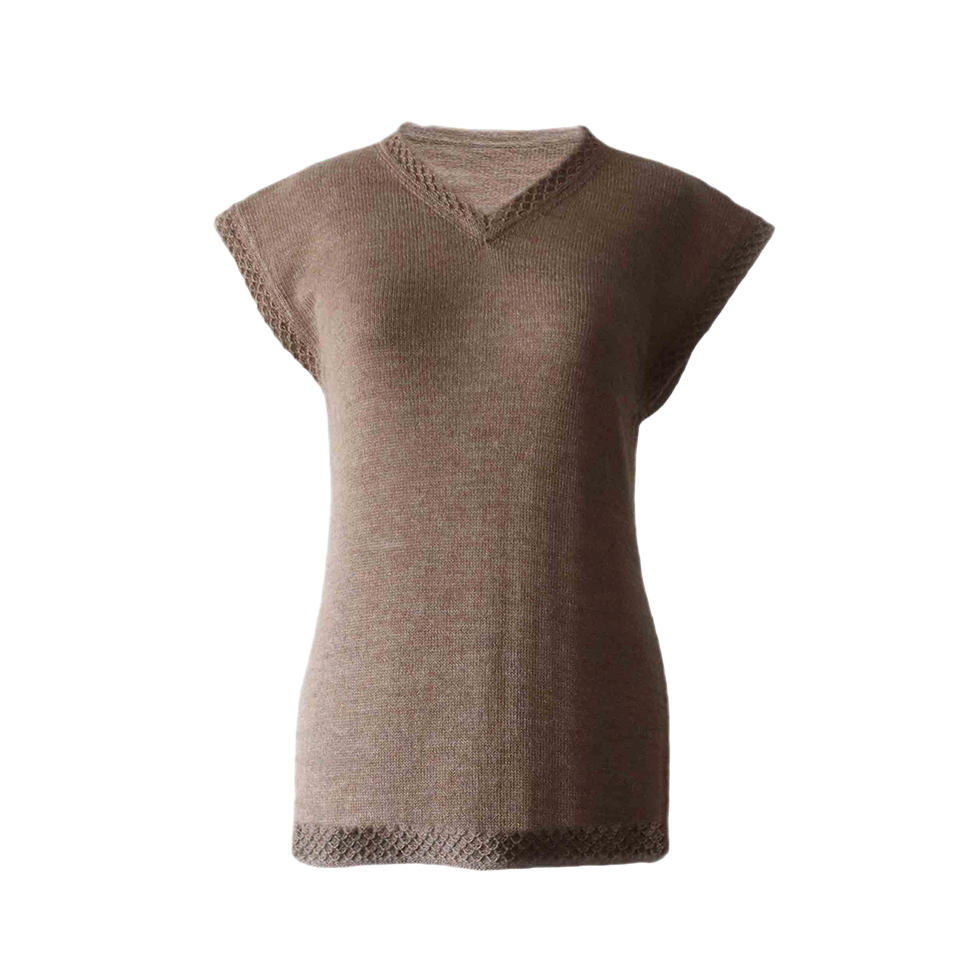 Women's alpaca sweater with short cap sleeves, crew or V-neck. Made in Peru by PFL knitwear Women's alpaca sweater with short cap sleeves, crew or V-neck. Made in Peru by PFL knitwear