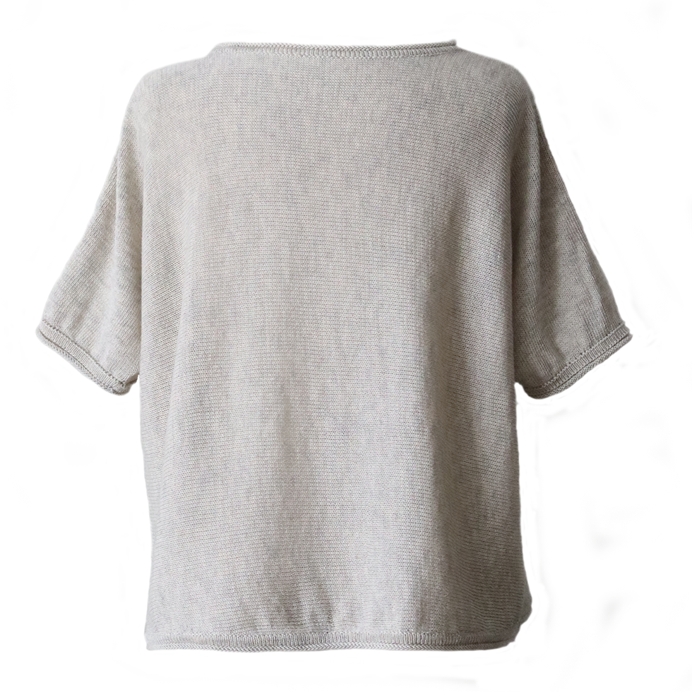 Women's alpaca sweater with 1/4 sleeves, boot-neck, crew neck, V-neck. Made in Peru by PFL knitwear Women's alpaca sweater with 1/4 sleeves, boot-neck, crew neck, V-neck. Made in Peru by PFL knitwear
