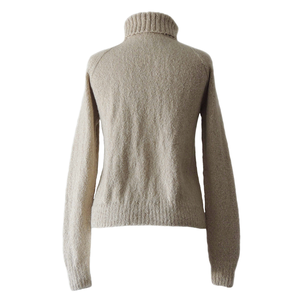 Sustainable luxury women's Sweater in Eco Baby Alpaca and Pima Cotton Blend. Made in Peru by PFL knitwear Sustainable luxury women's Sweater in Eco Baby Alpaca and Pima Cotton Blend. Made in Peru by PFL knitwear