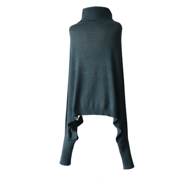 Poncho alpaca with sleeves and turtle neck, 100% baby or royal alpaca. Made in Peru by PFL knitwear