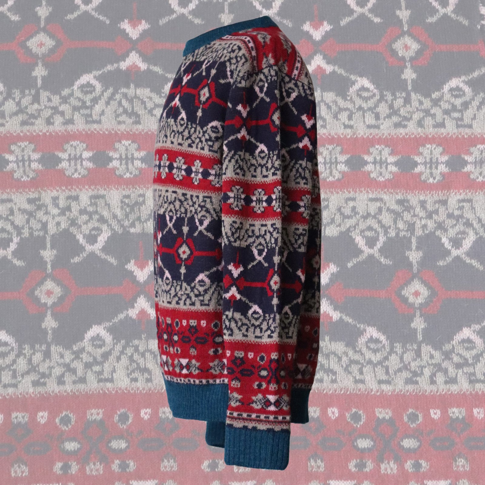 Men's alpaca cardigan with classic Norwegian pattern, jacquard knitted. Made in Peru by PFL Knitwear Men's alpaca cardigan with classic Norwegian pattern, jacquard knitted. Made in Peru by PFL Knitwear