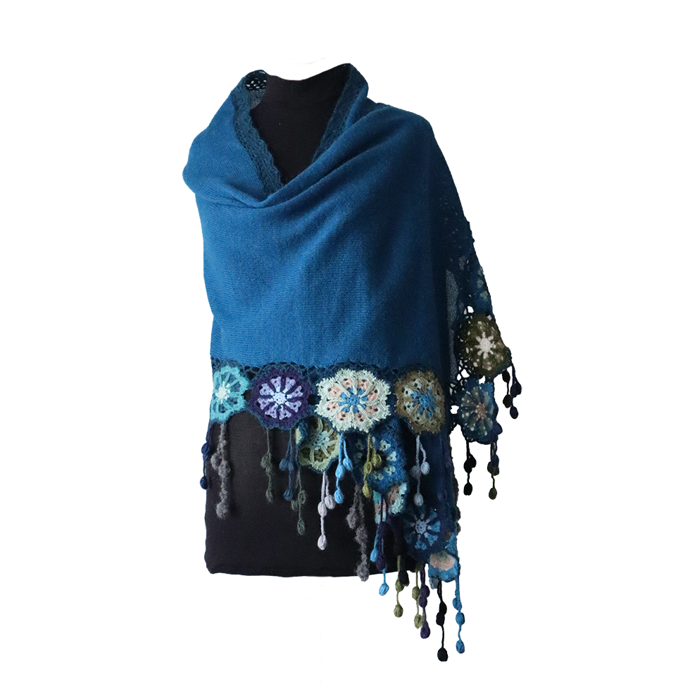 Women's shawl, 100% alpaca color blue with crocheted matching flower edge. Made in Peru by PFL knitwear B2B wholesale Women's shawl, 100% alpaca color blue with crocheted matching flower edge. Made in Peru by PFL knitwear B2B wholesale
