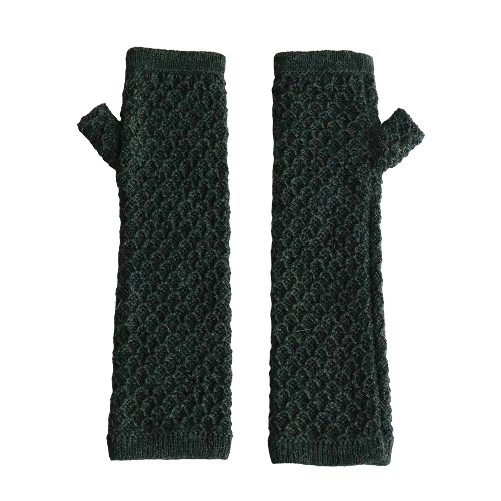 Fingerless gloves - wrist warmers with honeycomb pattern, 100% baby alpaca. Made in Peru by PFL knitwear.