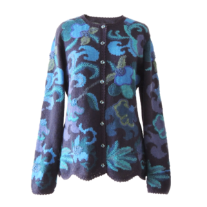 Women's alpaca cardigan Paracas, blue shades, Intarsia knitted with flower pattern.