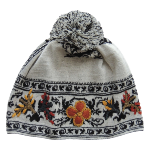 Alpaca beanie jacquard knitted with embroidered details and pom pom made in Peru