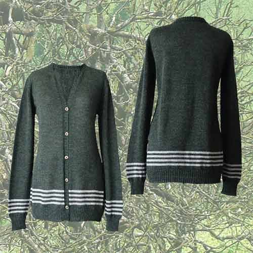 Women's cardigan baby alpaca 100%, button closure, mix of crew and v-neck color green