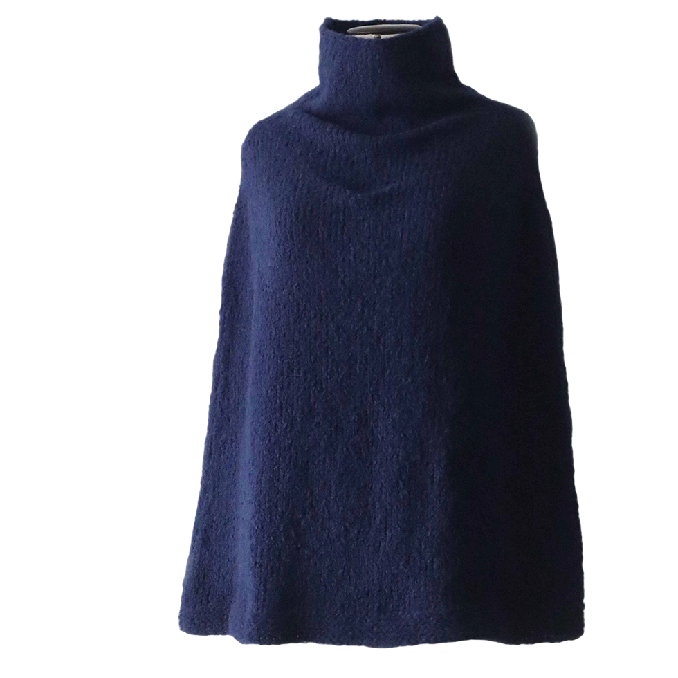 pflknitwear.com Poncho / collar scarf brushed alpaca blend solid, 2 or 3 color version. pflknitwear.com Poncho / collar scarf brushed alpaca blend solid, 2 or 3 color version.