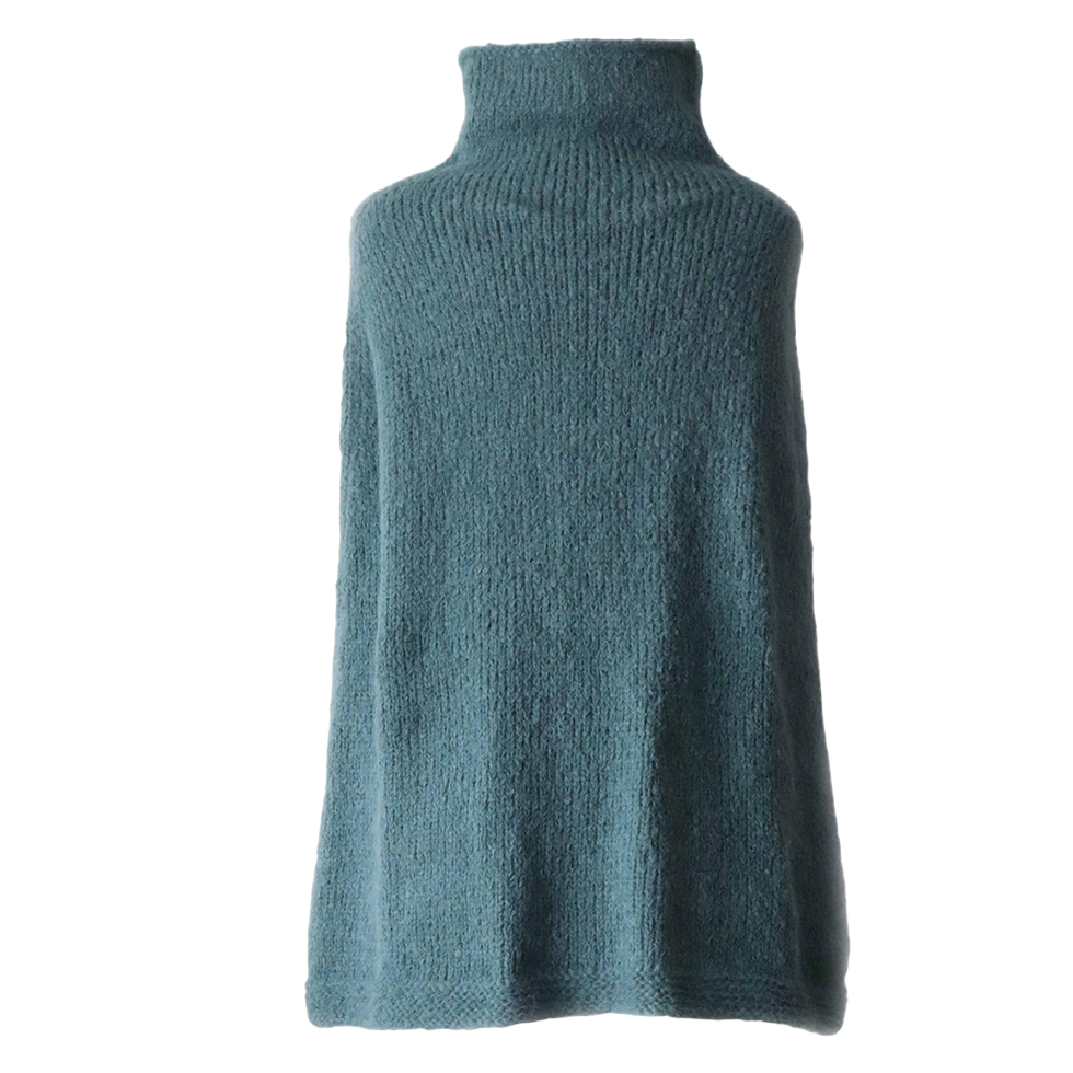 pflknitwear.com Poncho / collar scarf brushed alpaca blend solid, 2 or 3 color version. pflknitwear.com Poncho / collar scarf brushed alpaca blend solid, 2 or 3 color version.