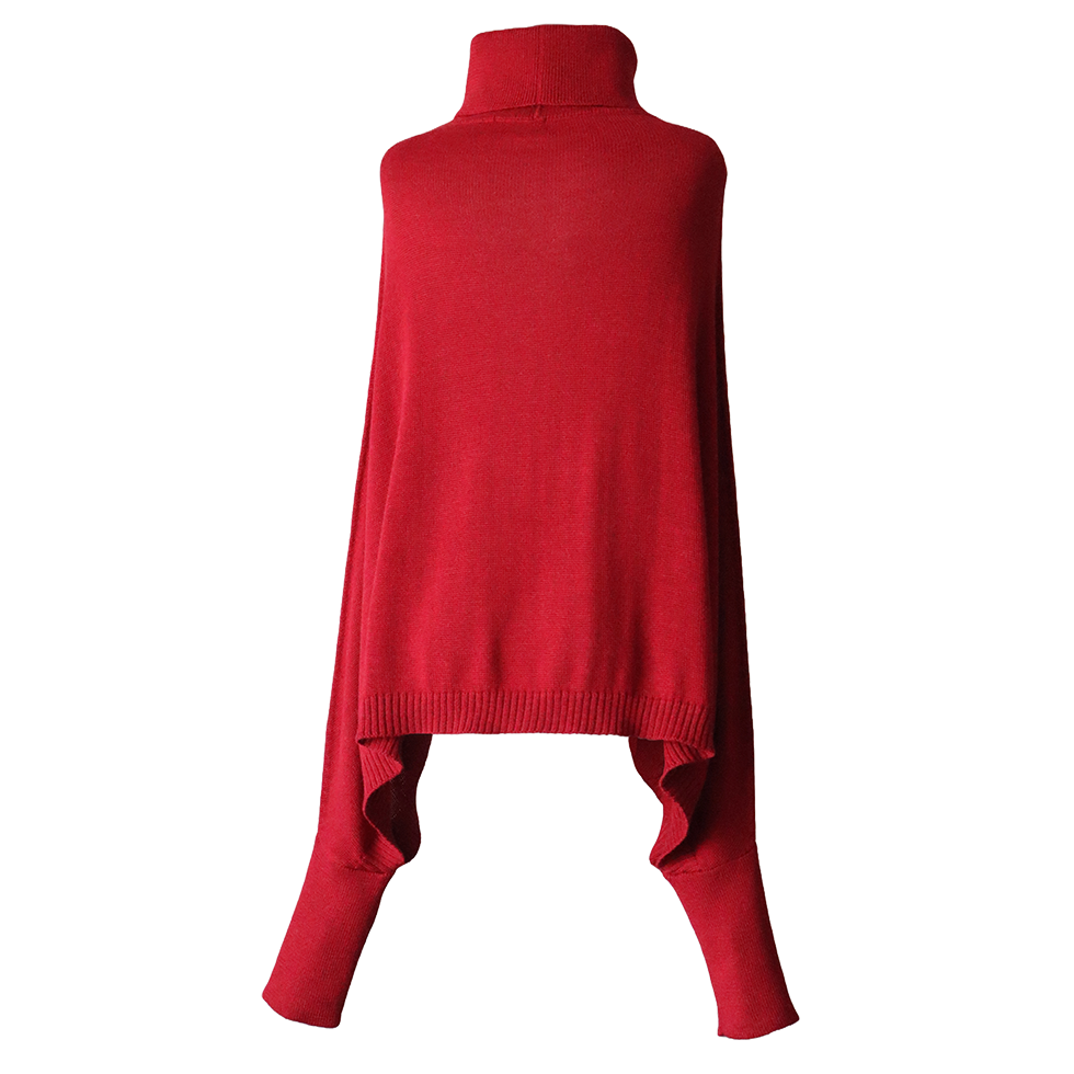 pflknitwear.com Poncho with sleeves, with turtle neck, 100% royal alpaca color red. pflknitwear.com Poncho with sleeves, with turtle neck, 100% royal alpaca color red.
