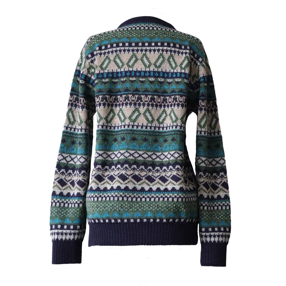 PFL knitwear Peru Women's alpaca cardigan jacquard knitted with classic Norwegian pattern. PFL knitwear Peru Women's alpaca cardigan jacquard knitted with classic Norwegian pattern.