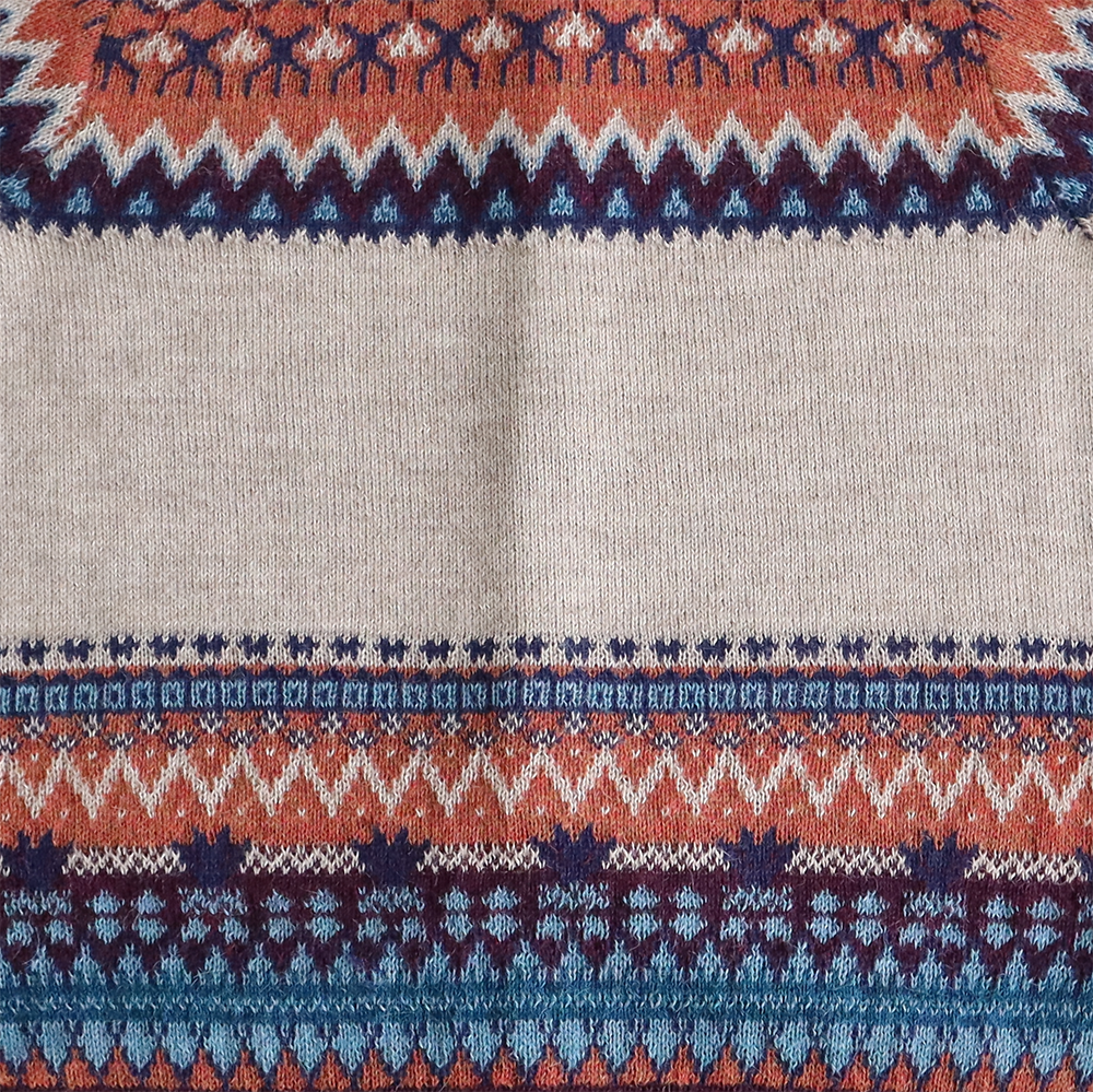 PFL knitwear Women's alpaca cardigan with classic Norwegian pattern, jacquard knitted PFL knitwear Women's alpaca cardigan with classic Norwegian pattern, jacquard knitted