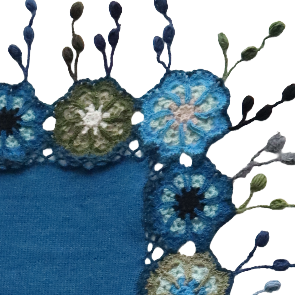 Women's shawl, 100% alpaca color blue with crocheted matching flower edge, hand knitted. Made in Peru by PFL knitwear