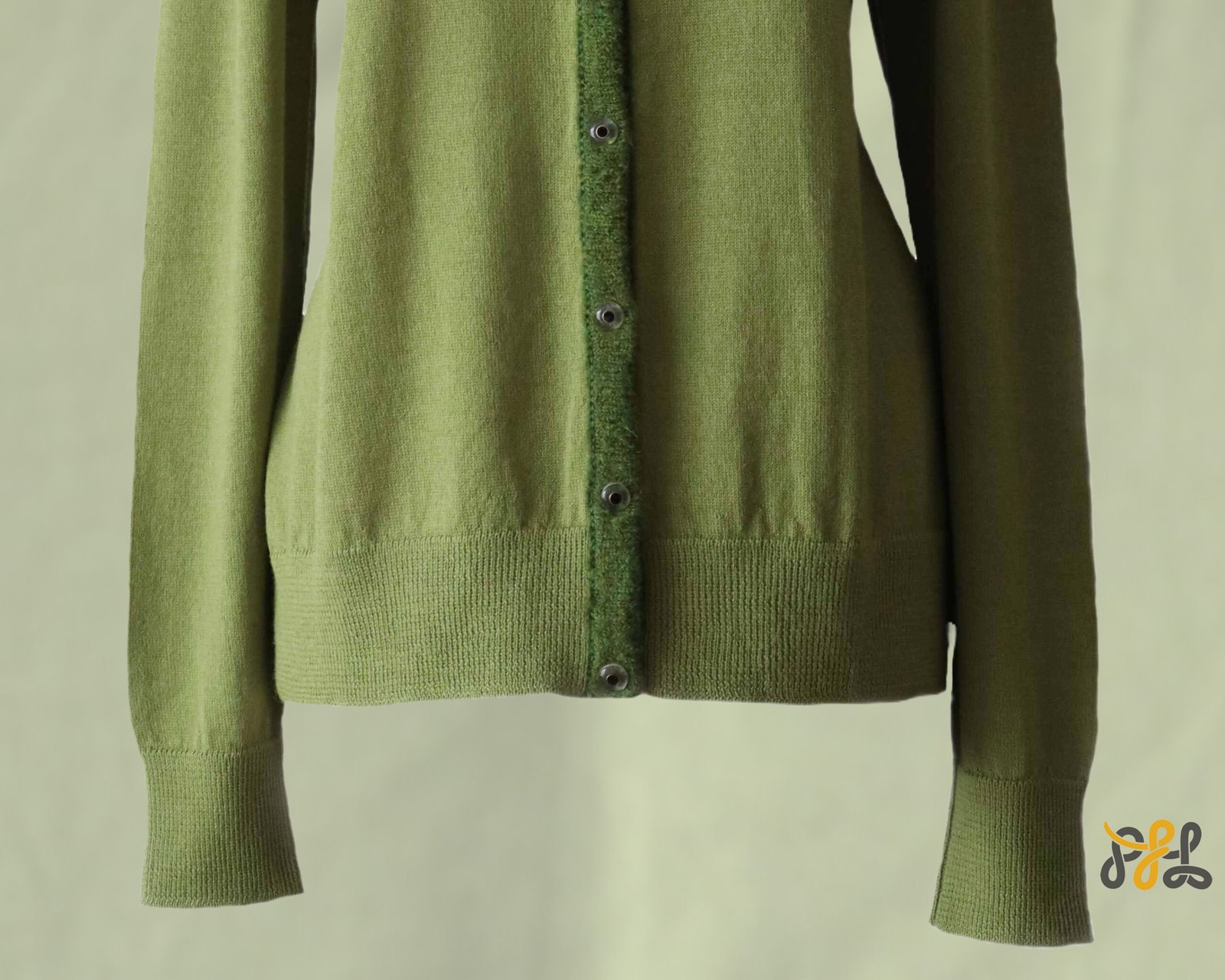 Cardigan baby alpaca, vest with button closure and crew neck color green. made in Peru by PFL knitwear
