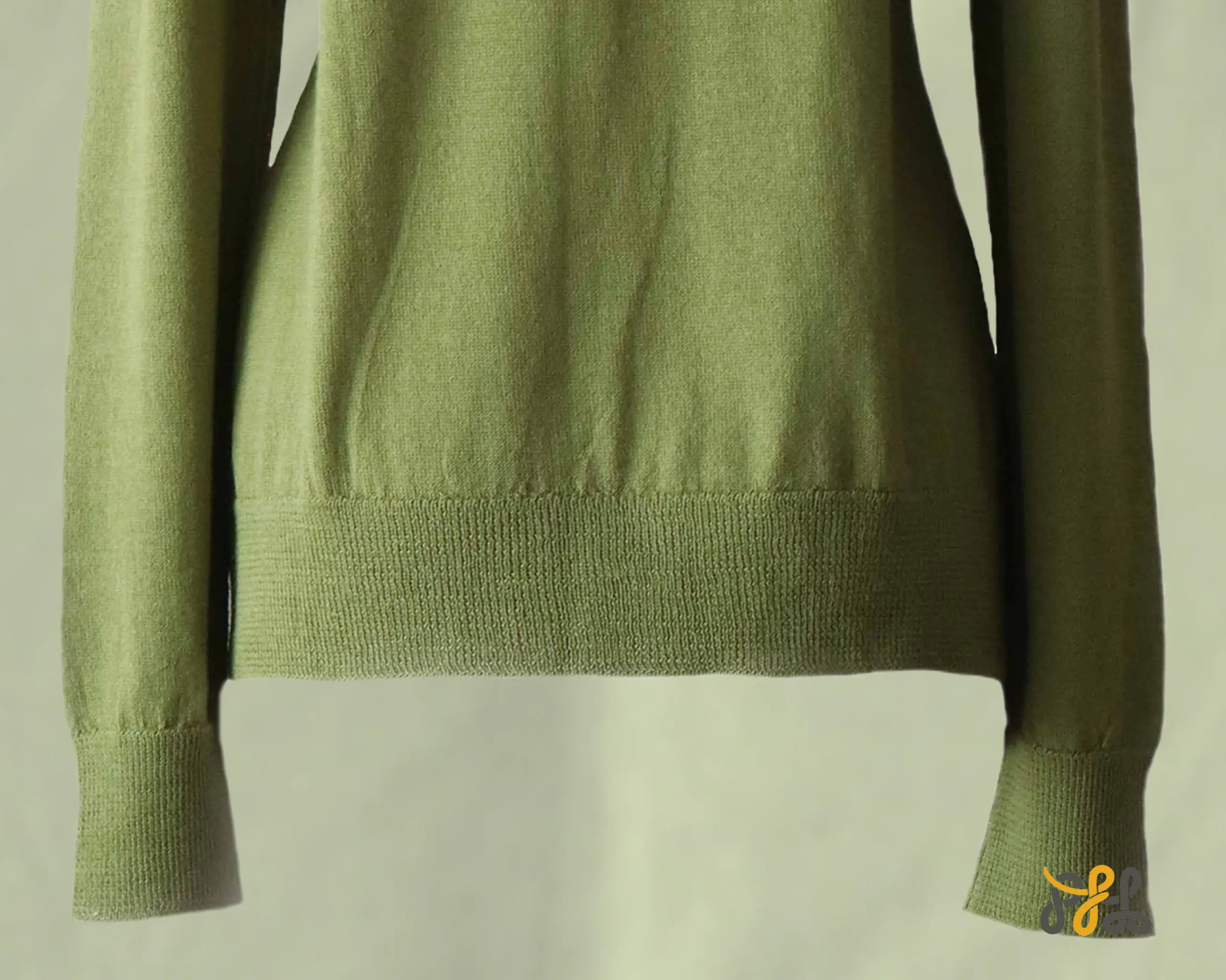 Cardigan baby alpaca, vest with button closure and crew neck color green. made in Peru by PFL knitwear