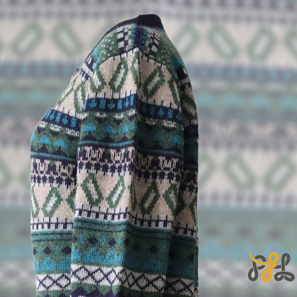 Alpaca cardigan jacquard knitted with all over pattern, crew neck. made in Peru by PFL knitwear