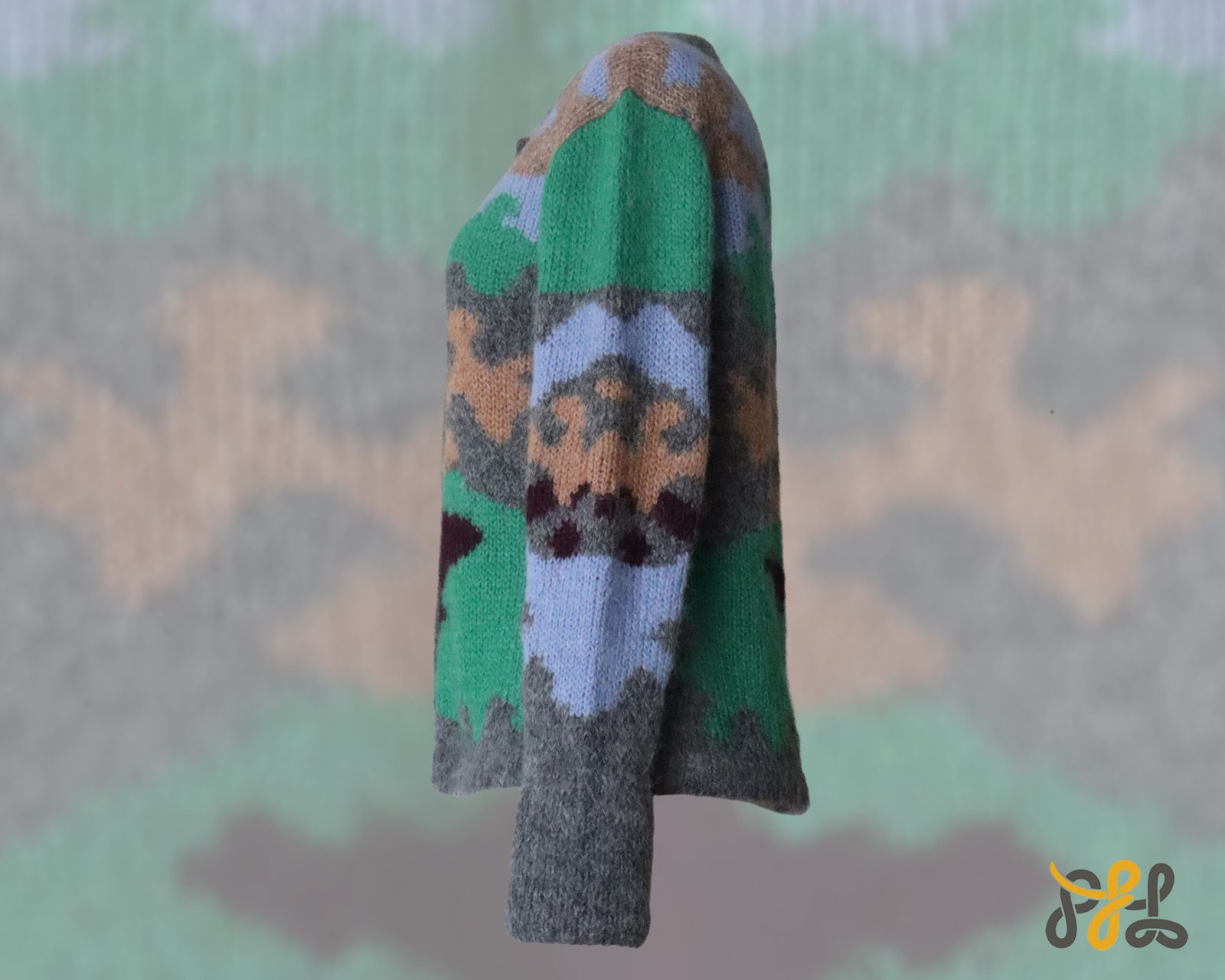 Cardigan Suri alpaca multi color pattern and crew neck, soft and warm made in Peru by PFL knitwear