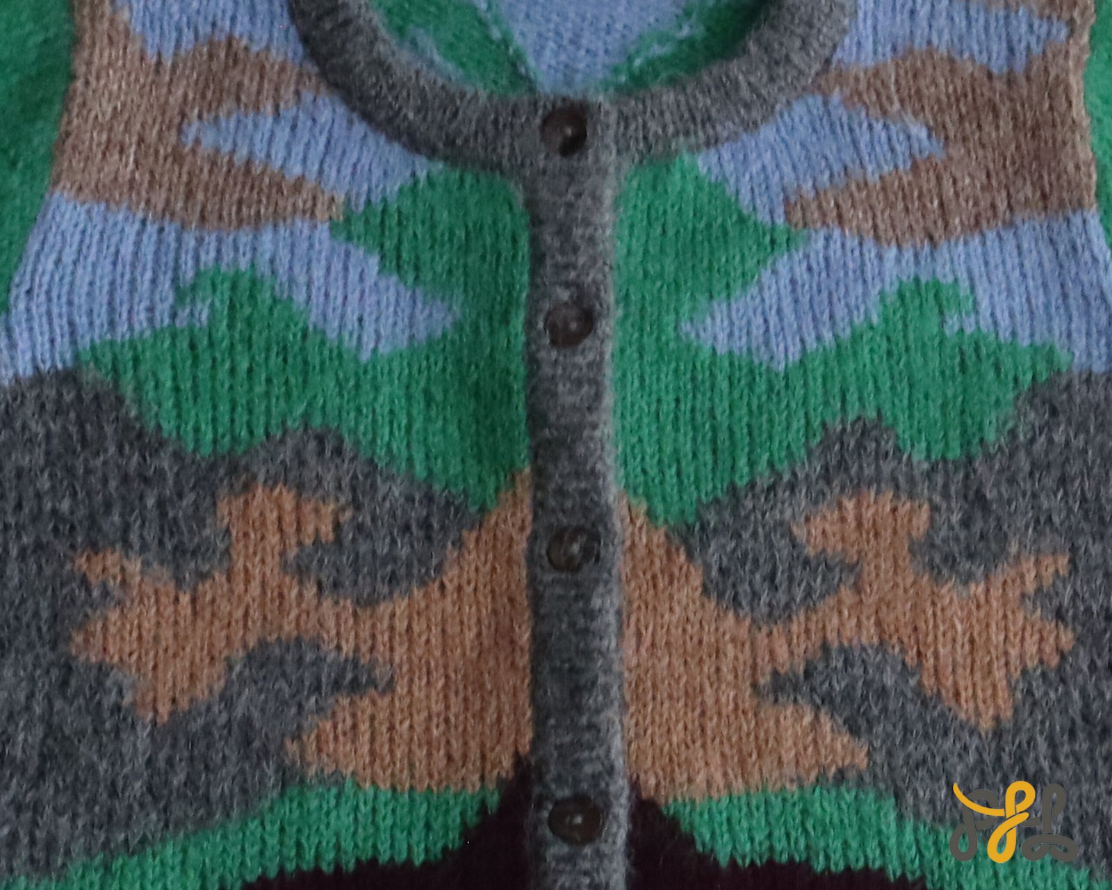 Cardigan Suri alpaca multi color pattern and crew neck, soft and warm made in Peru by PFL knitwear