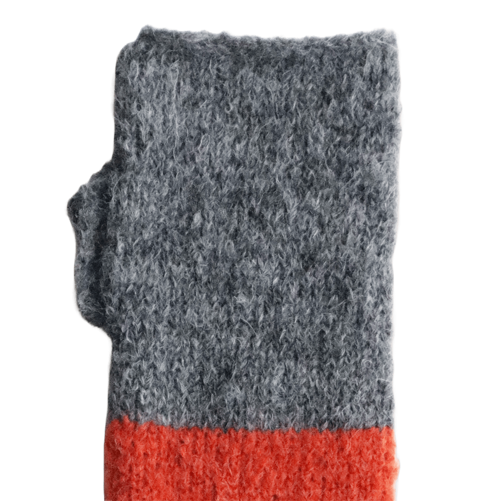 PFLknitwear.com Fingerless Gloves, Soft Brushed, Two-Tone Color Design, Cozy alpaca Hand, Wrist warmers. made in Peru PFLknitwear.com Fingerless Gloves, Soft Brushed, Two-Tone Color Design, Cozy alpaca Hand, Wrist warmers. made in Peru