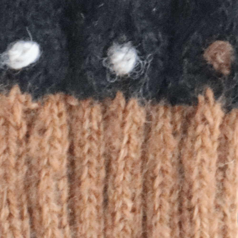PFLknitwear.com Women's fingerless gloves, wrist warmers, cozy elegance, 100% Alpaca, Natural colors. Made in Peru PFLknitwear.com Women's fingerless gloves, wrist warmers, cozy elegance, 100% Alpaca, Natural colors. Made in Peru